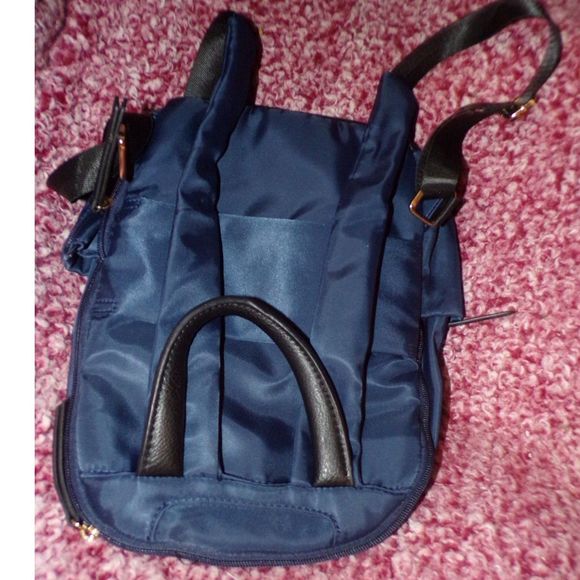 Seven Days back pack - Picture 2 of 3